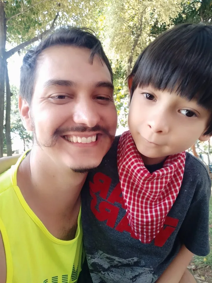 Bruno Leão com seu filho